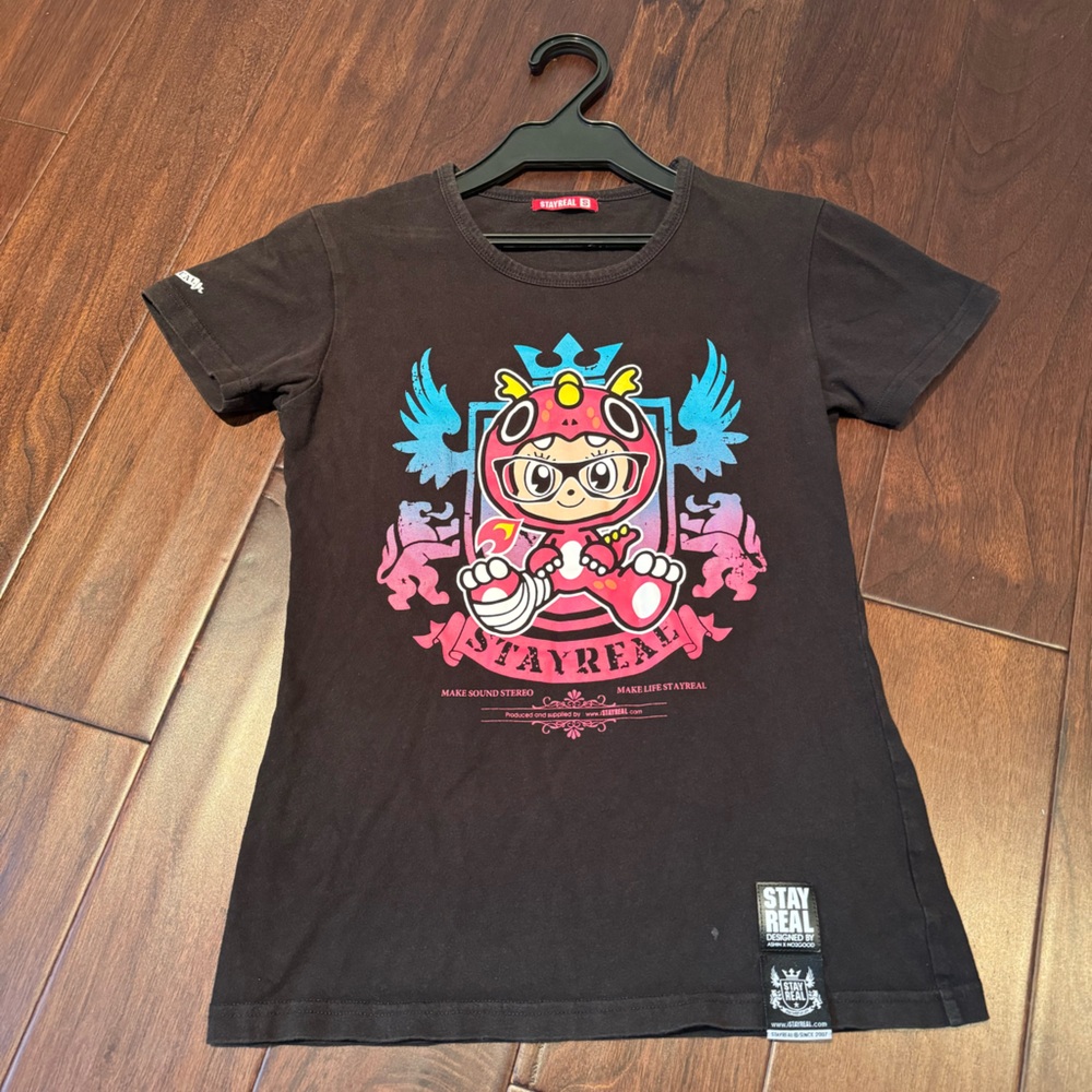 Stay Real Women’s Short-sleeve T-shirt